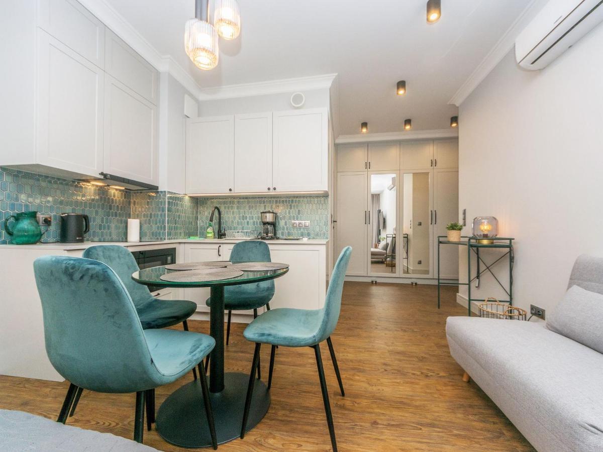 Flatbook - City Center Apartments Granaria With Parking Gdańsk Extérieur photo